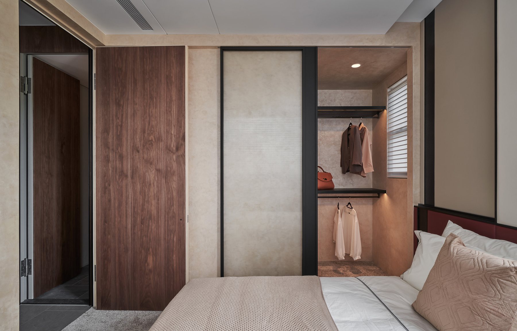 Terra Residence – Warm Contemporary – 07