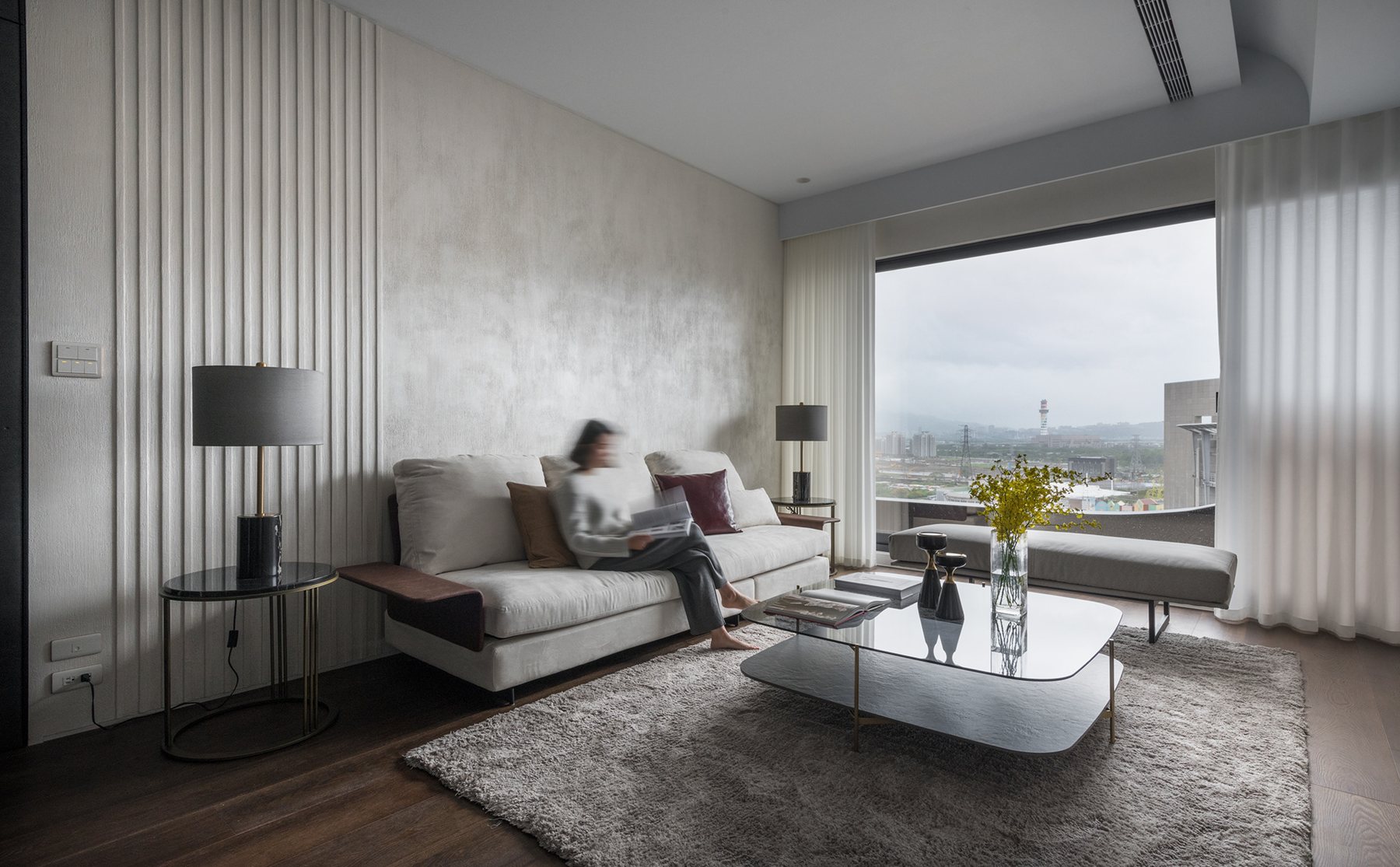 Slate Horizon Residence – Urban Contemporary – 10