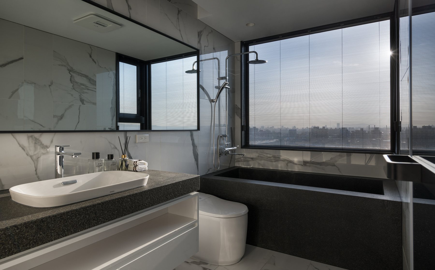 Slate Horizon Residence – Urban Contemporary – 20