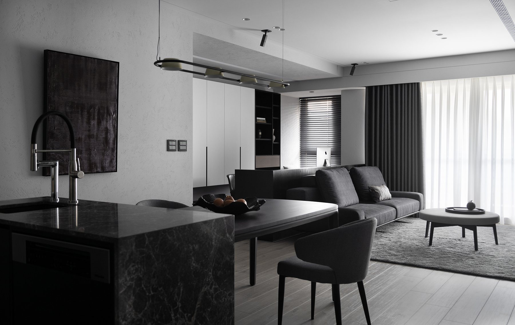 Carbon Studio Residence – Masculine Minimal – 05