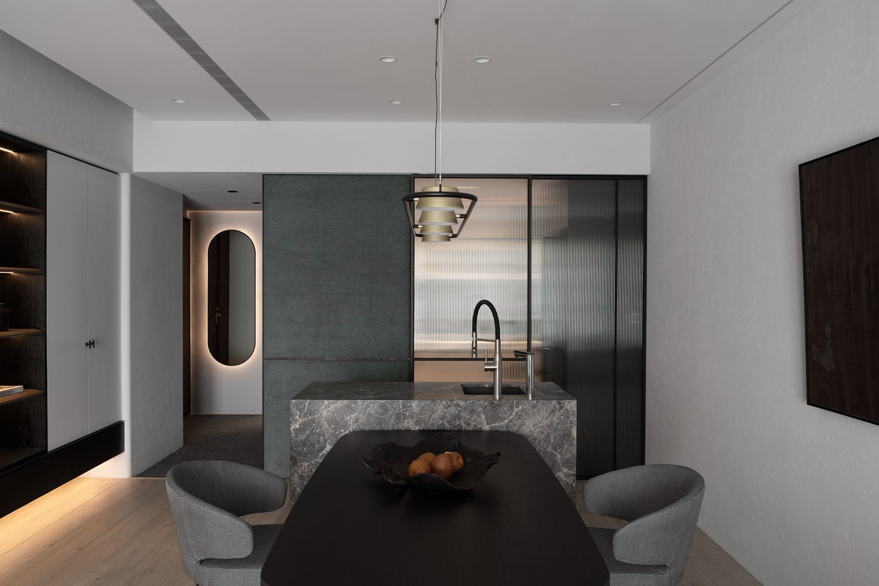 Carbon Studio Residence – Masculine Minimal – 15