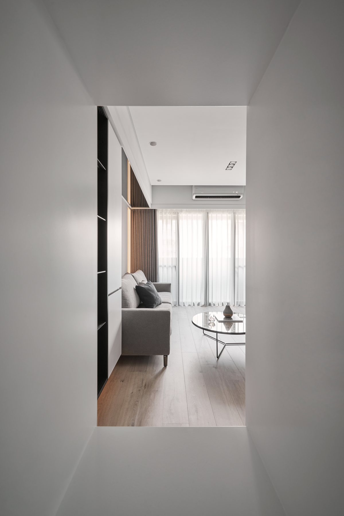 Pearl Residence – Elegant Minimal – 02