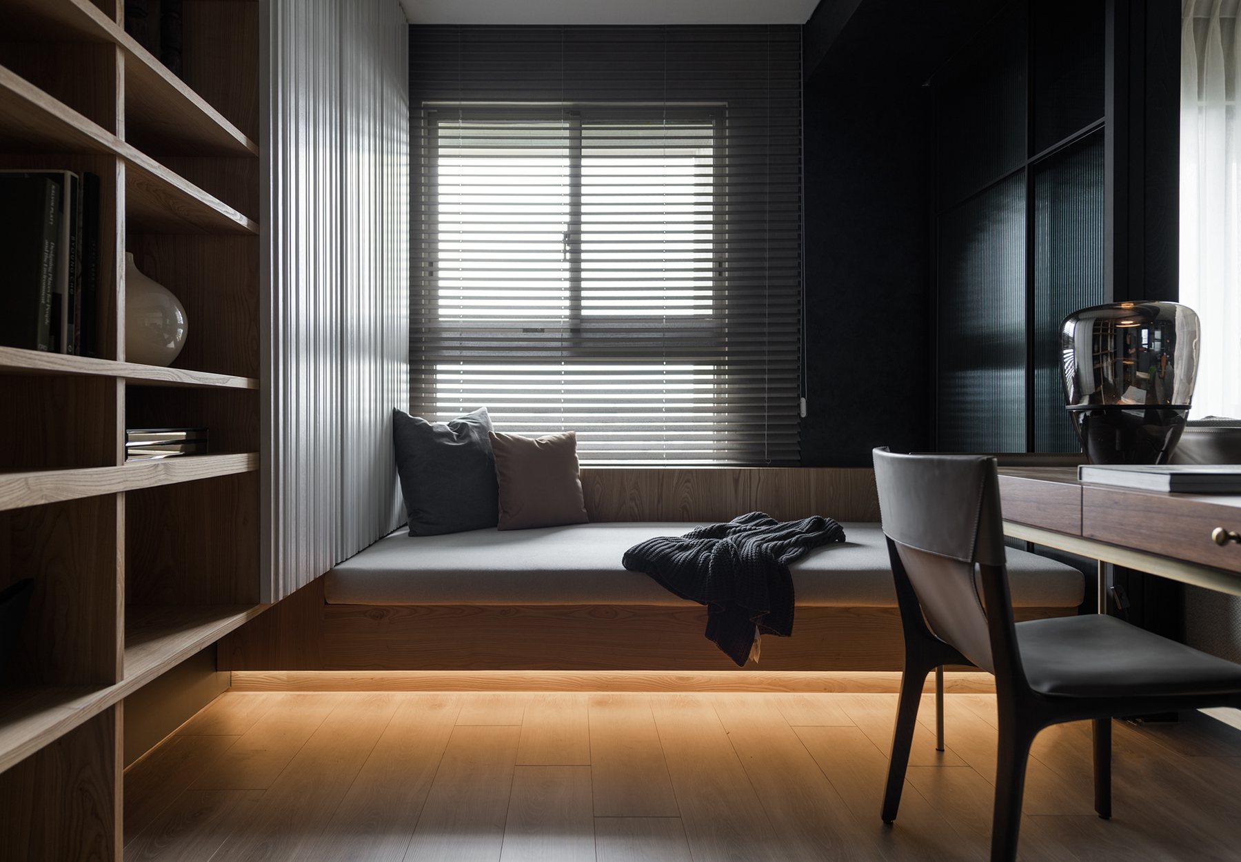 Noir Atelier Residence – Contemporary Luxury – 04