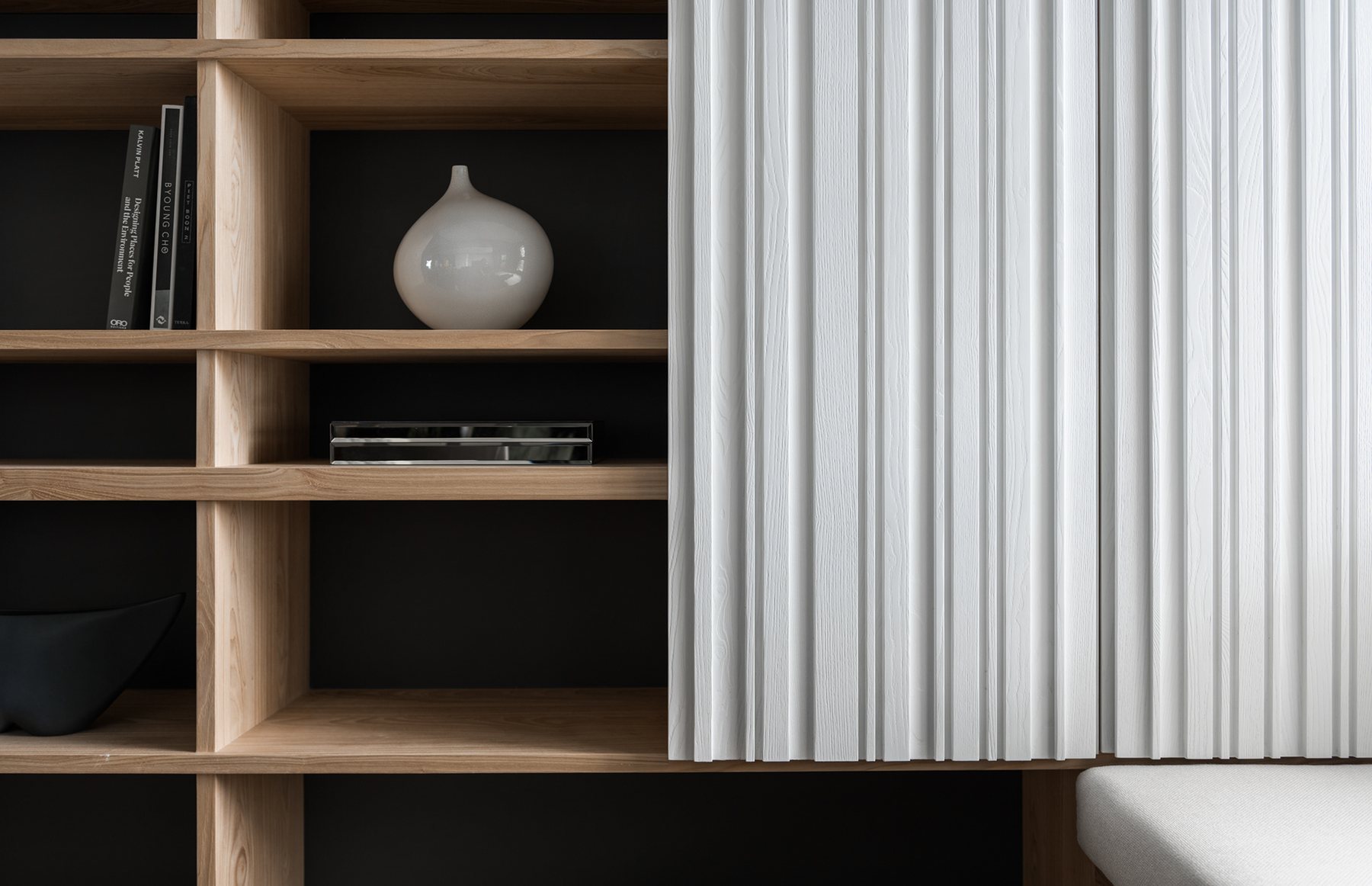 Noir Atelier Residence – Contemporary Luxury – 09