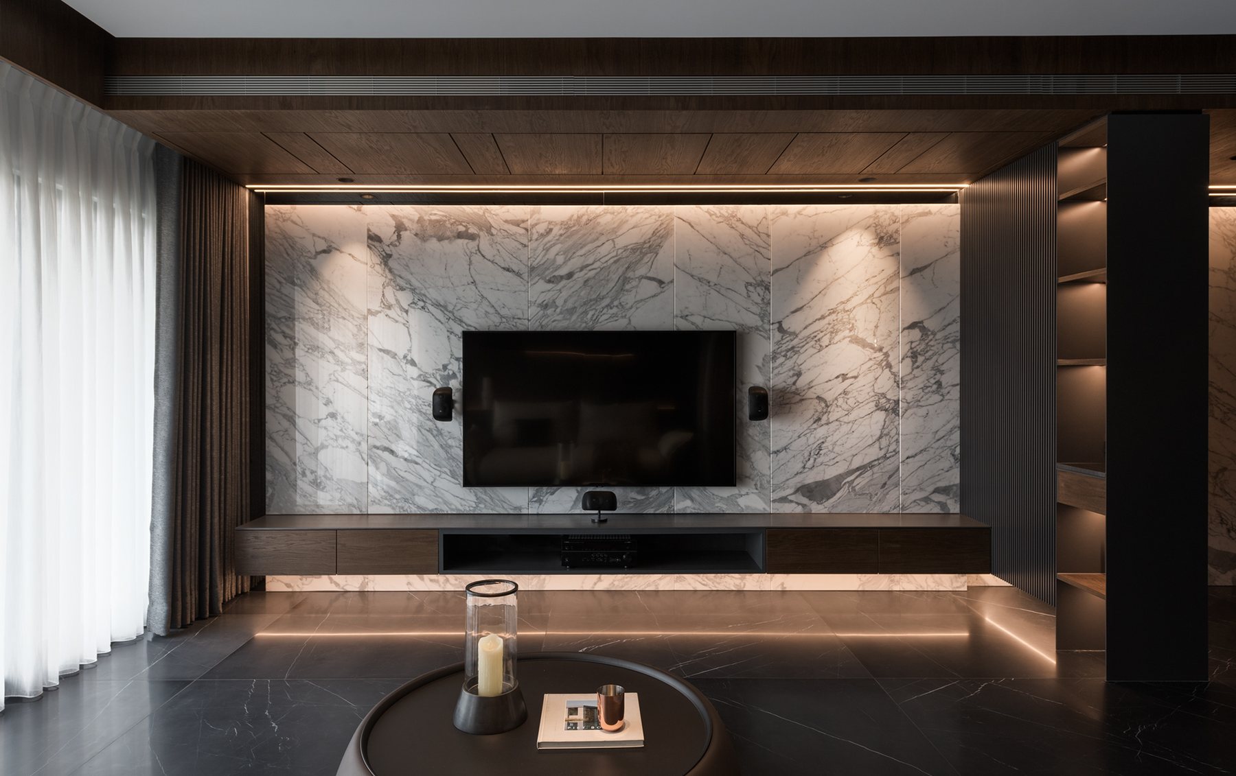 Monolith Residence – Urban Luxury – 03