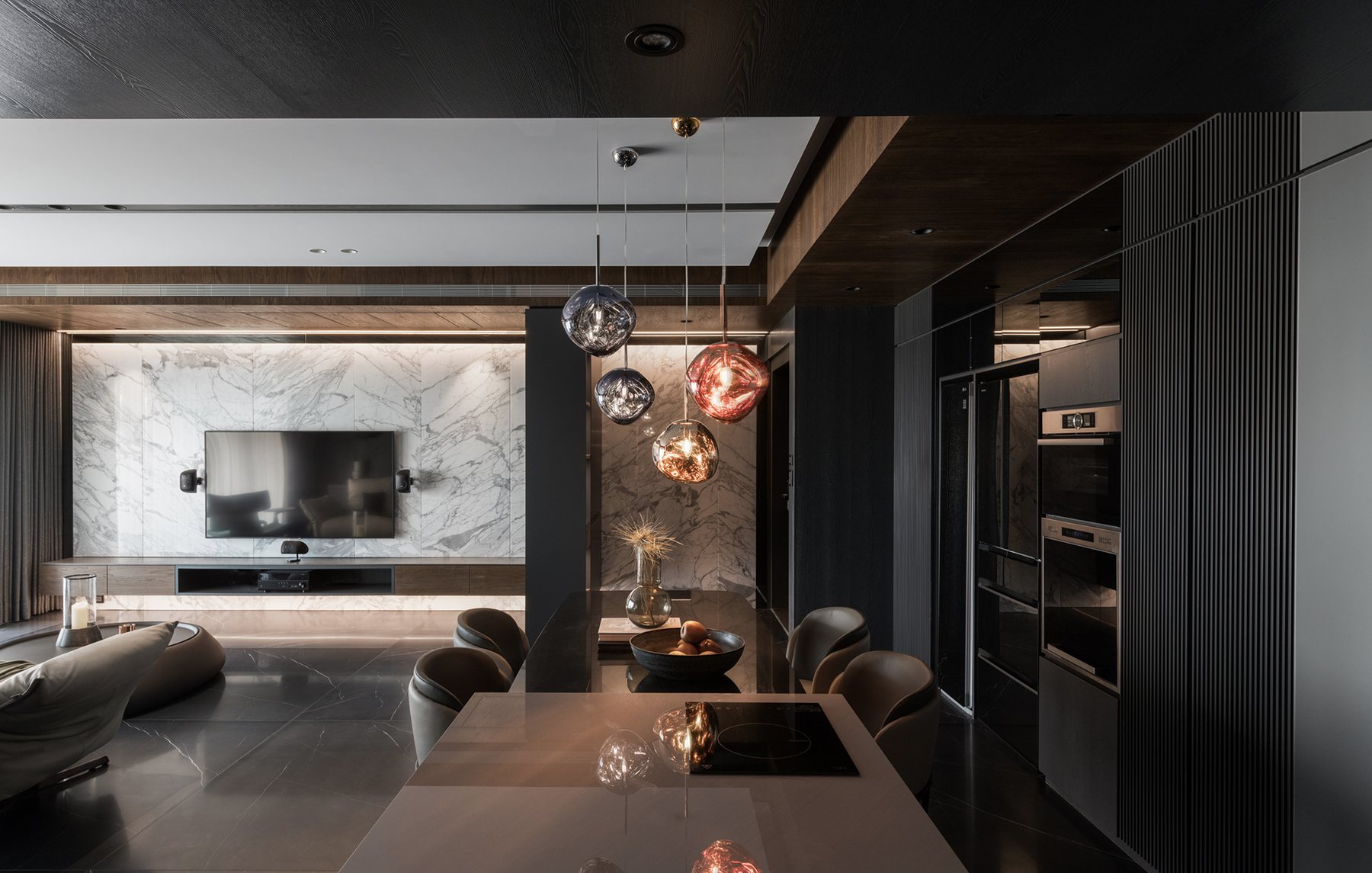 Monolith Residence – Urban Luxury – 17