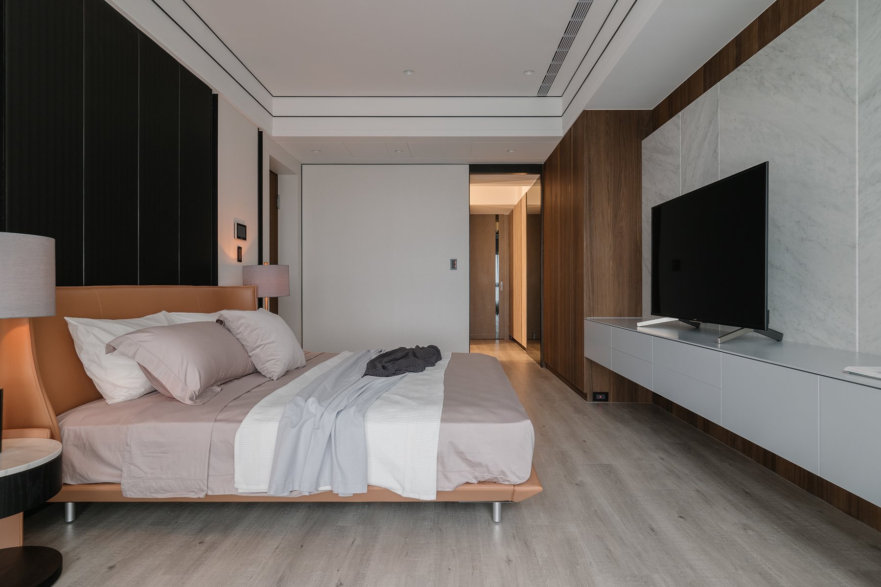 Sienna Residence – Warm Modern – 21
